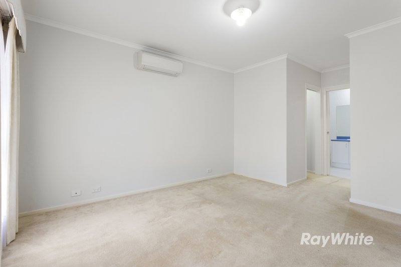 Photo - 12 Perth Street, Murrumbeena VIC 3163 - Image 4