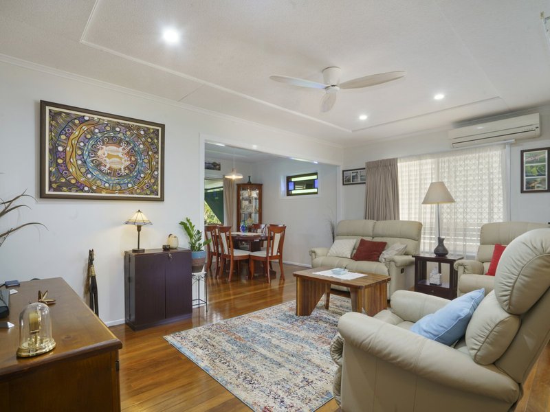 Photo - 12 Pevny Street, Salisbury QLD 4107 - Image 8