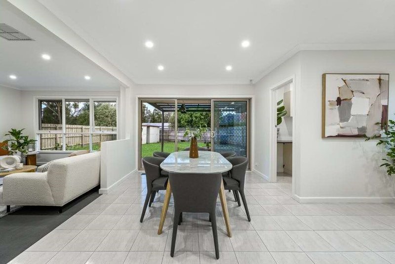 Photo - 12 Philip Road, Knoxfield VIC 3180 - Image 3