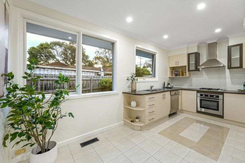 Photo - 12 Philip Road, Knoxfield VIC 3180 - Image 4