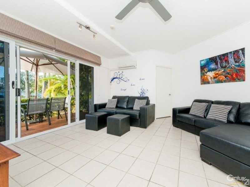 1/2 Picnic Point Esplanade, Maroochydore QLD 4558