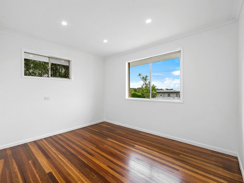 Photo - 12 Pimelea Street, Everton Hills QLD 4053 - Image 10