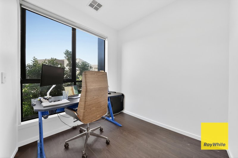 Photo - 12 Plains Circuit, Aintree VIC 3336 - Image 10