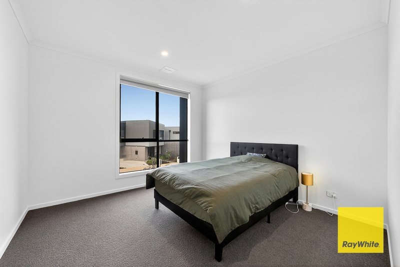 Photo - 12 Plains Circuit, Aintree VIC 3336 - Image 11
