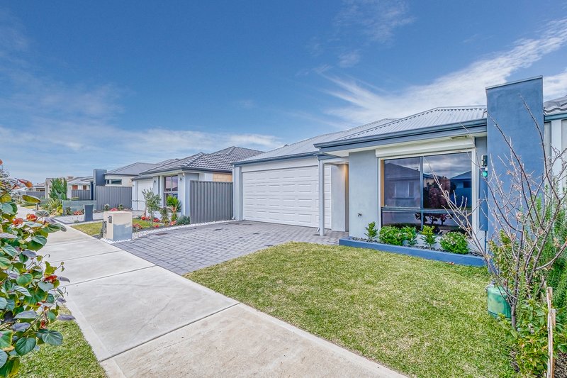 12 Platinum Street, Treeby WA 6164