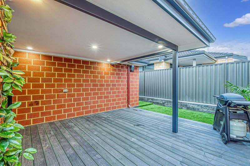 Photo - 12 Platinum Street, Treeby WA 6164 - Image 18