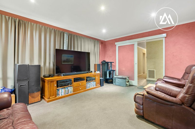 Photo - 12 Plover Close, Frankston VIC 3199 - Image 4