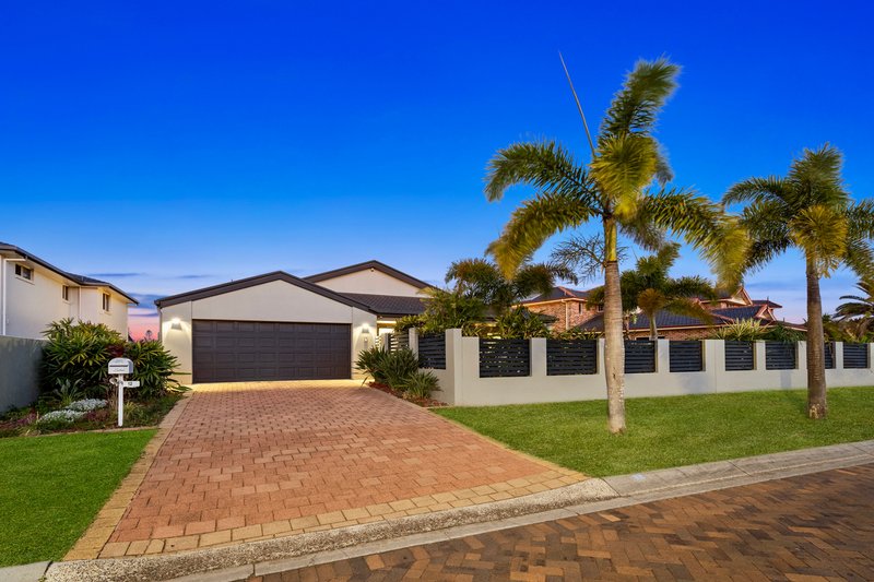 Photo - 12 Plymouth Court, Raby Bay QLD 4163 - Image 2