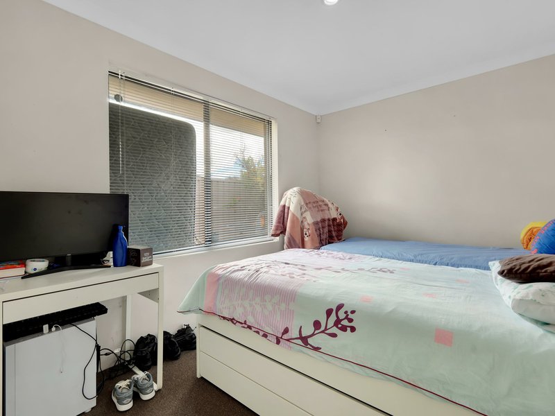 Photo - 12 Podger Way, Brookdale WA 6112 - Image 12