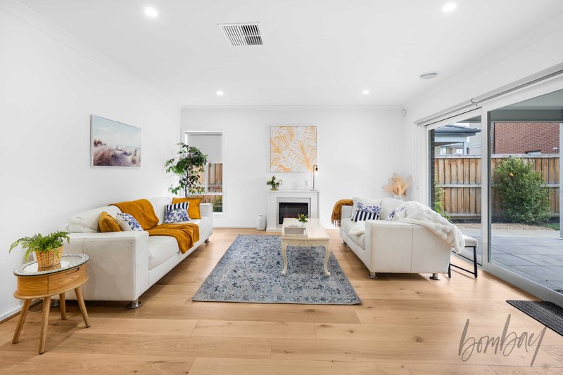 Photo - 12 Porcini Parade, Mickleham VIC 3064 - Image 8