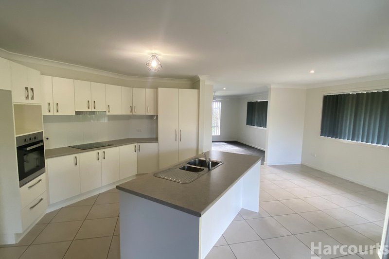 Photo - 12 Prior Circuit, West Kempsey NSW 2440 - Image 4