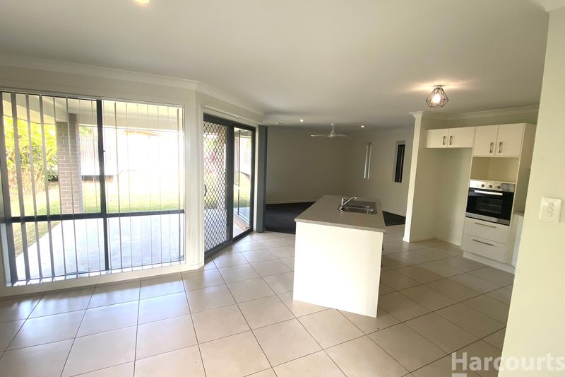 Photo - 12 Prior Circuit, West Kempsey NSW 2440 - Image 6