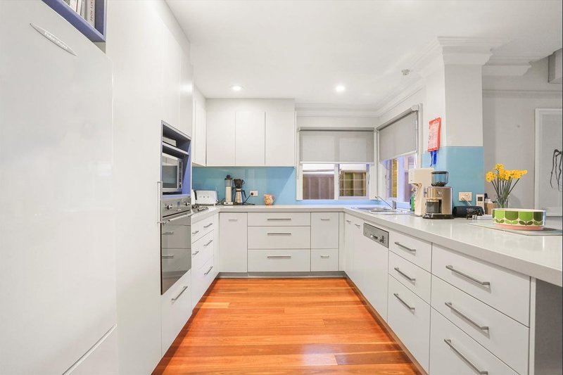Photo - 12 Probert Street, Camperdown NSW 2050 - Image 5