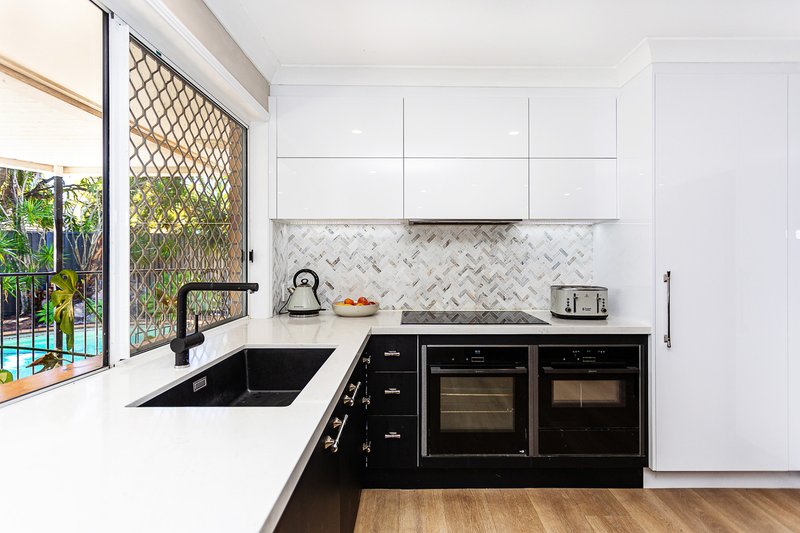 Photo - 12 Prospector Road, Mudgeeraba QLD 4213 - Image 2