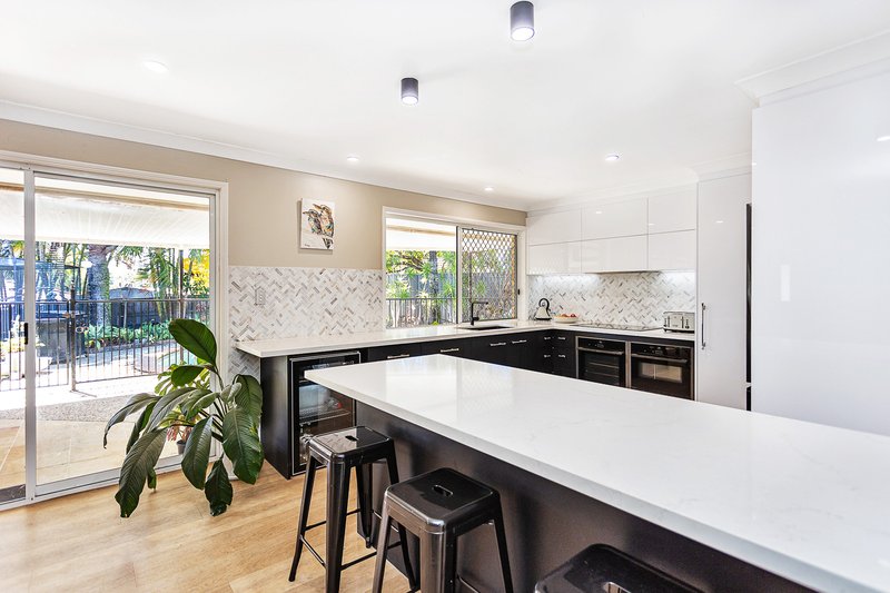Photo - 12 Prospector Road, Mudgeeraba QLD 4213 - Image 8