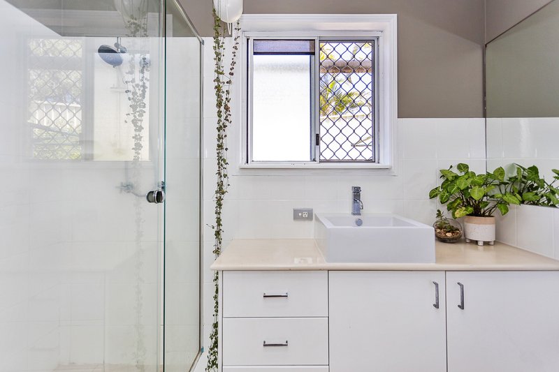 Photo - 12 Prospector Road, Mudgeeraba QLD 4213 - Image 20