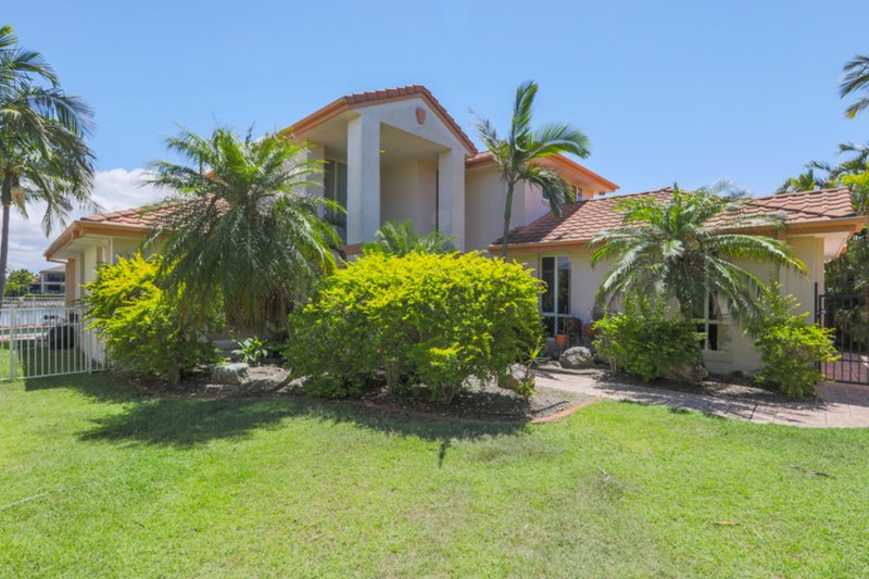 Photo - 12 Prosperity Drive, Helensvale QLD 4212 - Image 3