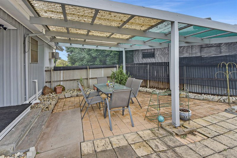 Photo - 12 Puls Place, Horsham VIC 3400 - Image 9