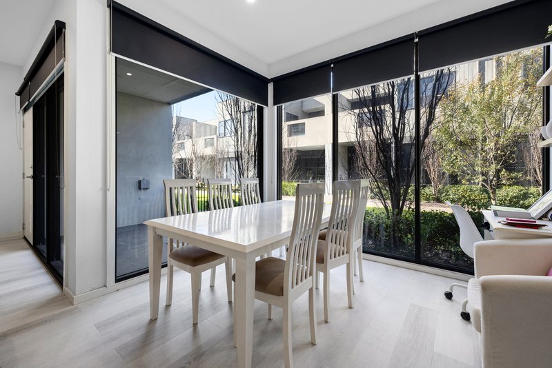 Photo - 12 Push-Pea Way, Cranbourne West VIC 3977 - Image 4