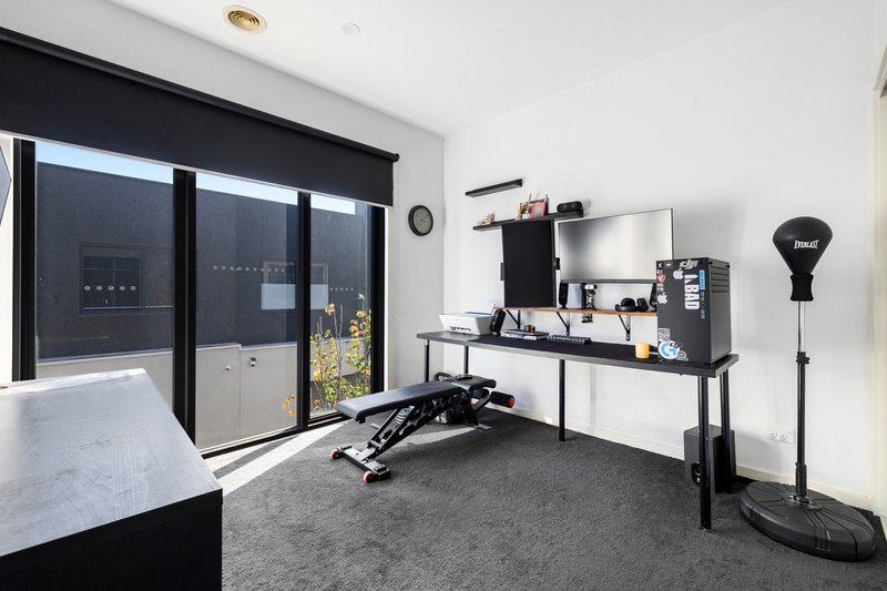 Photo - 12 Push-Pea Way, Cranbourne West VIC 3977 - Image 14