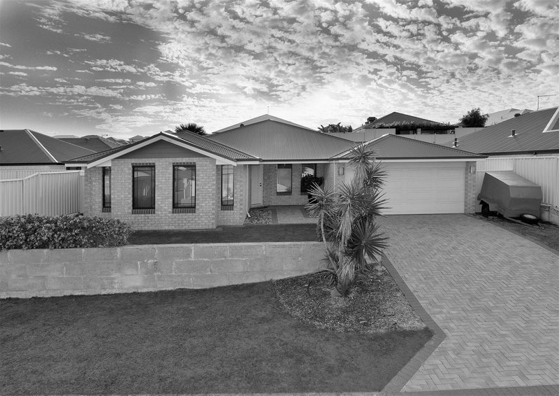 12 Quairading Rise, Dawesville WA 6211