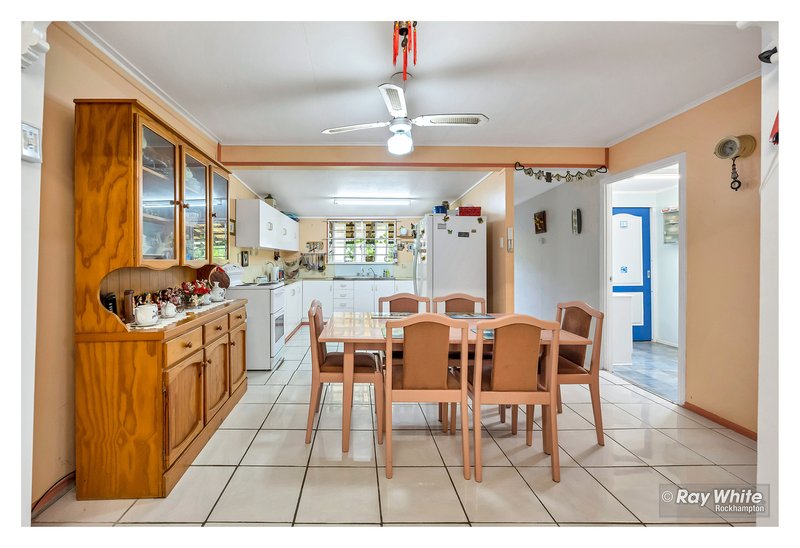 Photo - 12 Queen Street, Mount Morgan QLD 4714 - Image 8