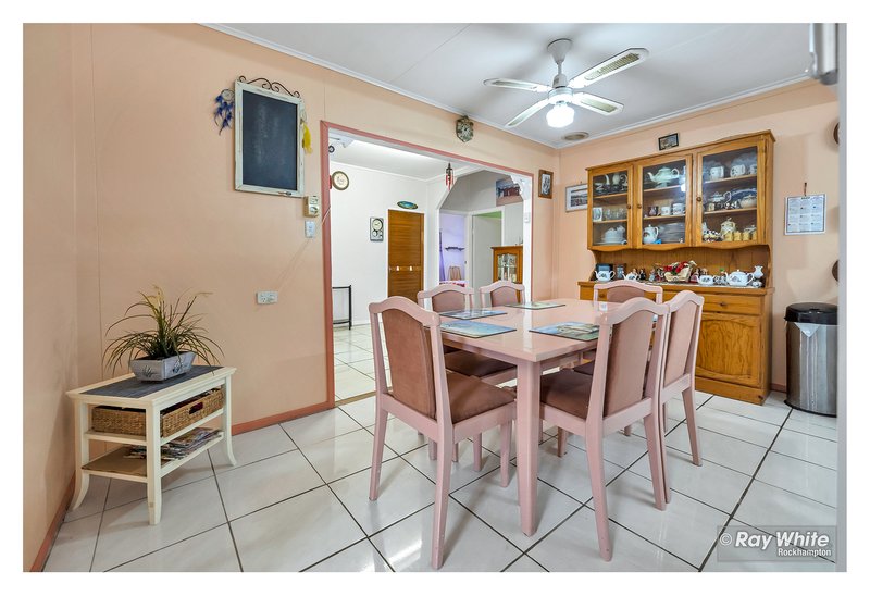 Photo - 12 Queen Street, Mount Morgan QLD 4714 - Image 9