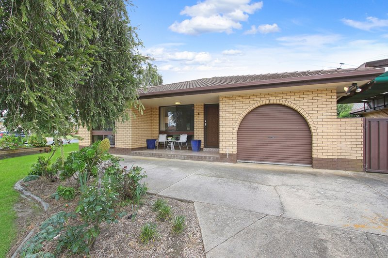 Photo - 1/2 Rachel Court, Lavington NSW 2641 - Image 5