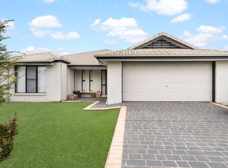 12 Radiata Court, Morayfield QLD 4506