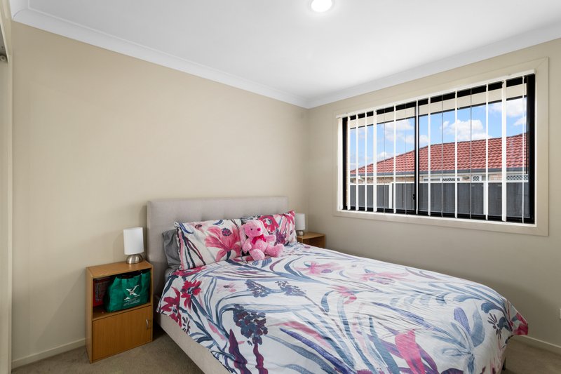 Photo - 12 Radiata Court, Morayfield QLD 4506 - Image 6