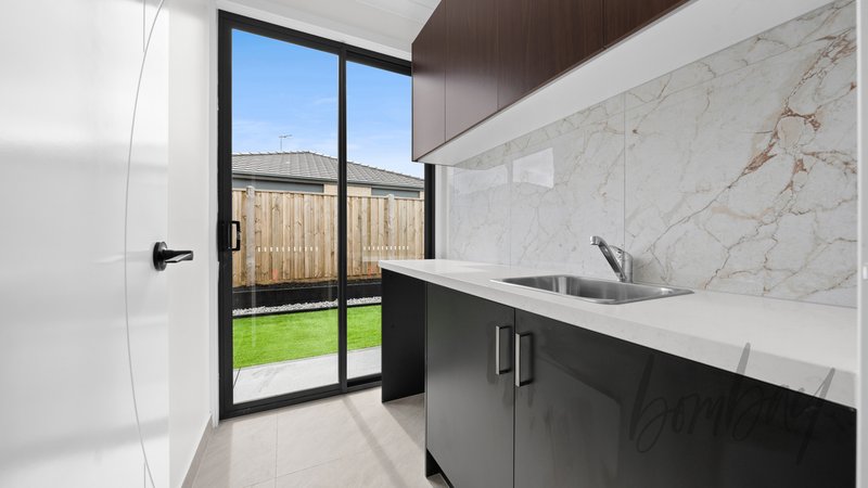 Photo - 12 Radiata Street, Beveridge VIC 3753 - Image 17