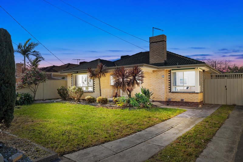 12 Raimeno Street, Lalor VIC 3075