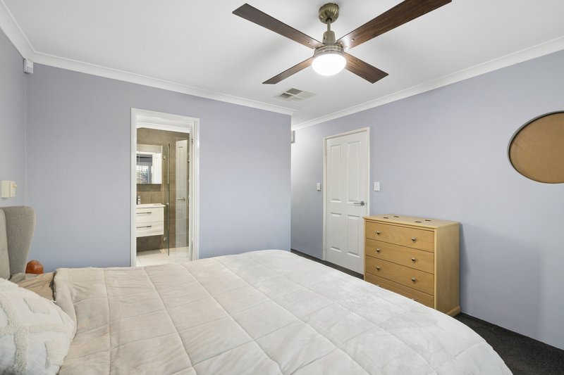 Photo - 12 Rawlinna Heights, Ballajura WA 6066 - Image 13