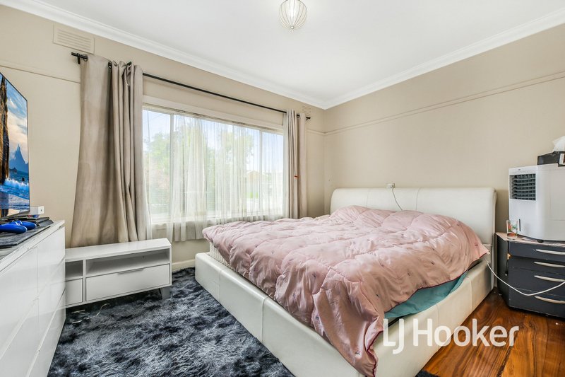 Photo - 12 Ray Street, Dandenong VIC 3175 - Image 4