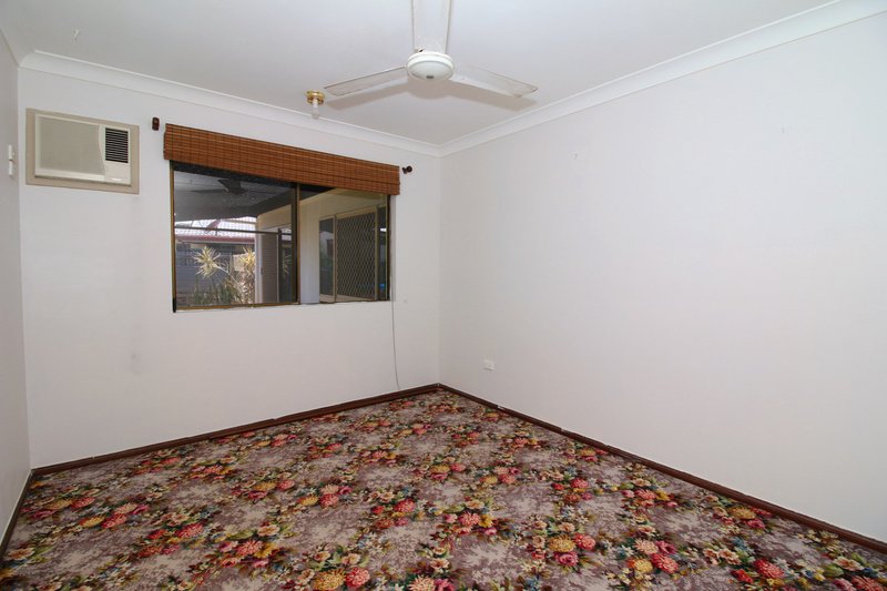 Photo - 12 Rebecca Court, Rasmussen QLD 4815 - Image 7