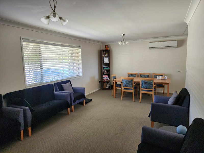 Photo - 12 Redgwell Street, Warwick QLD 4370 - Image 2