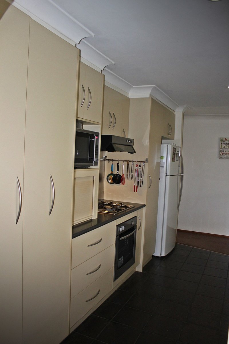 Photo - 12 Regent Street, Tumbarumba NSW 2653 - Image 3