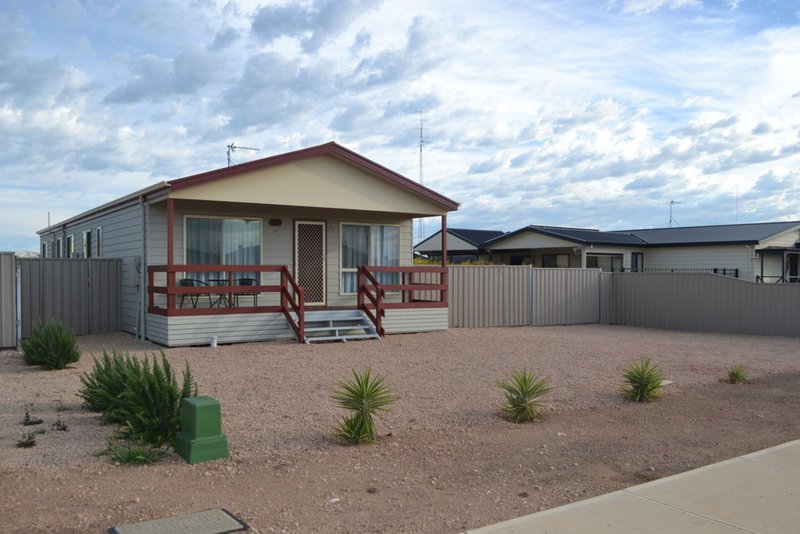 Photo - 12 Reynolds Street, Moonta Bay SA 5558 - Image 2