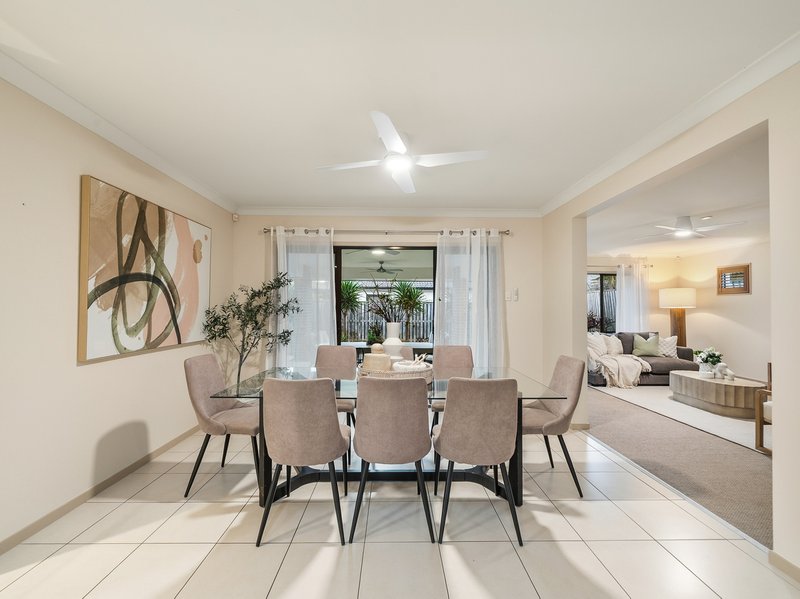Photo - 12 Rivergum Drive, Eatons Hill QLD 4037 - Image 9