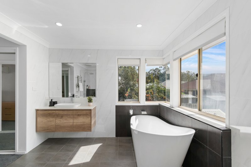 Photo - 12 Robins Creek Drive, Horsley NSW 2530 - Image 13
