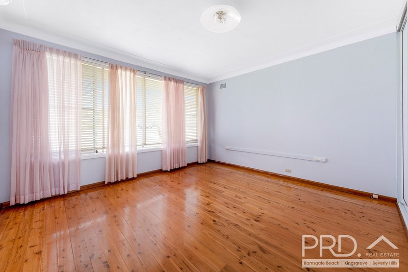 Photo - 12 Rodney Crescent, Beverly Hills NSW 2209 - Image 3