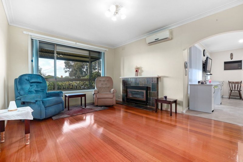 Photo - 12 Rodney Street, Bayswater VIC 3153 - Image 5