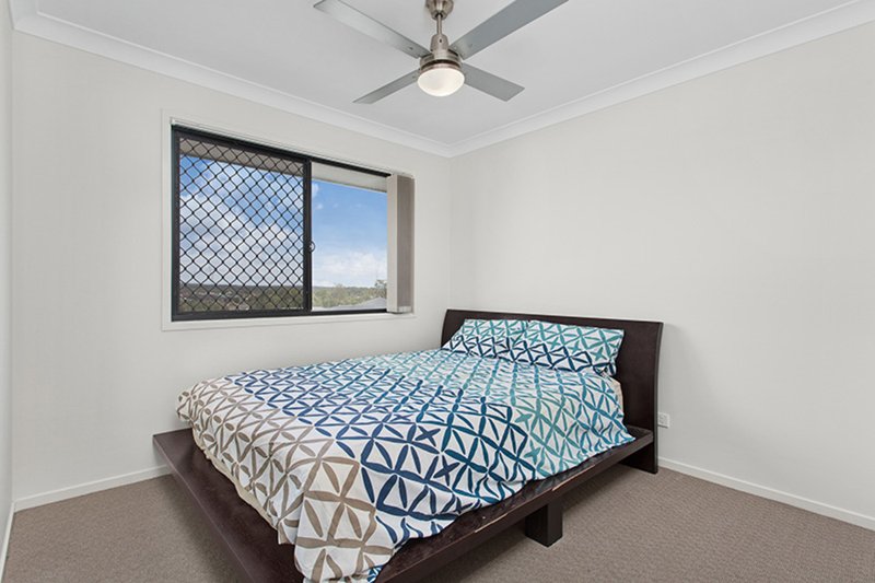 Photo - 12 Rolland Pde , Warner QLD 4500 - Image 7