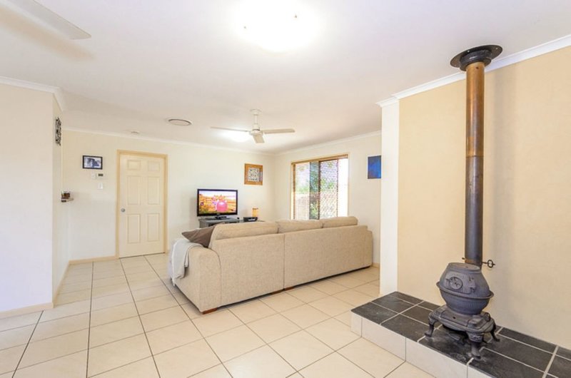 Photo - 12 Ronald Crescent, Benaraby QLD 4680 - Image 7