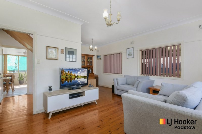 Photo - 12 Ronald Street, Padstow NSW 2211 - Image 3