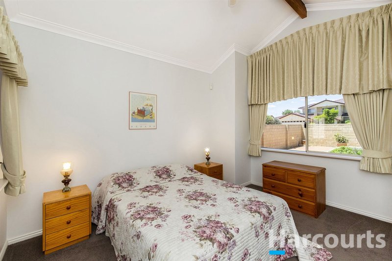 Photo - 12 Ronsard Drive, San Remo WA 6210 - Image 10