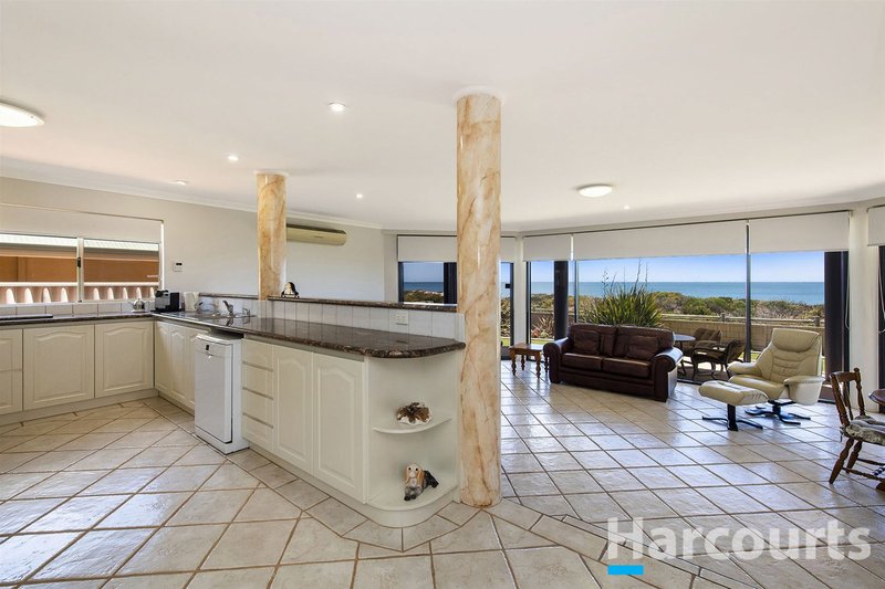 Photo - 12 Ronsard Drive, San Remo WA 6210 - Image 13