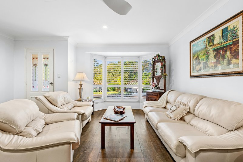 Photo - 12 Rose Ash Crescent, Noosaville QLD 4566 - Image 6