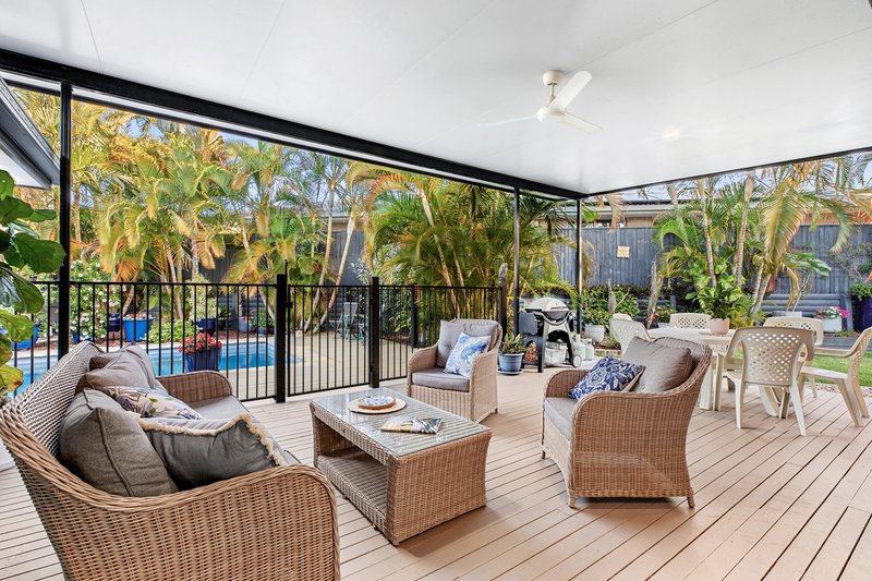 Photo - 12 Rose Ash Crescent, Noosaville QLD 4566 - Image 9