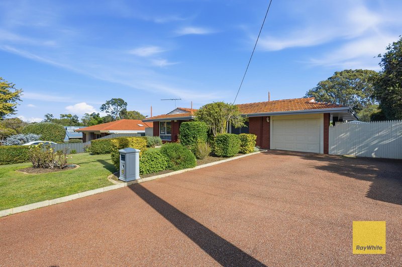 Photo - 12 Rosea Close, Maida Vale WA 6057 - Image 3